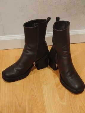 Dark Brown Platform Zip Boots